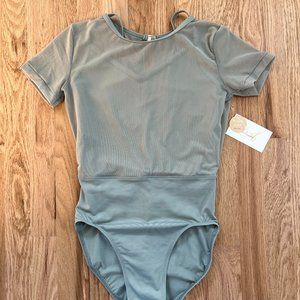 Ainsliewear Adina Leo w/high cut leg line NWT